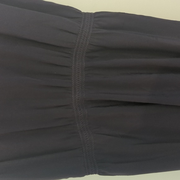 Silk dress from Aritzia, size 6, dark purple - Picture 3 of 4